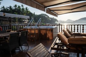 laos-heritage-line-anouvong-bawa-tours-travelSun-Deck