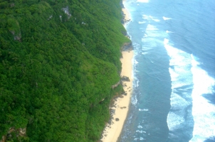 Alila Villas Uluwatu - alilauluwatu beach