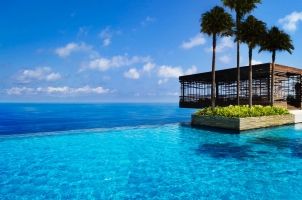 Alila Villas Uluwatu - Sunset Cabana by day