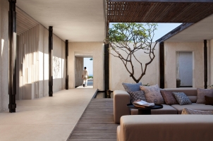 Alila Villas Uluwatu -3 bedroom entrance