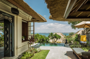 bali-at-jimbaran-bay-bawa-tours-travel-Jimbaran-Bay-Villa-Entrance-BAL_960