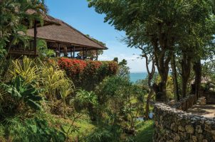 bali-at-jimbaran-bay-bawa-tours-travel-Taman-Wantilan-Restaurant-BAL_852