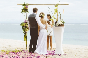 Samabe Resort - Beach Wedding