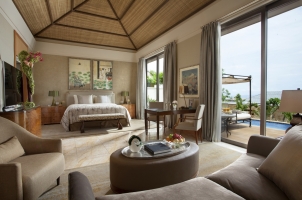 The Mulia - Family Villa - Master Bedroom