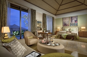 The Mulia Villa - Bedroom