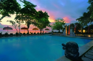 The Oberoi Beach Resort Bali - Main Swimming Pool