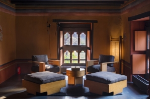 Amankora Punakha - Lodge Library