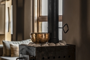 Amankora Thimphu - Suite Bukhari Stove