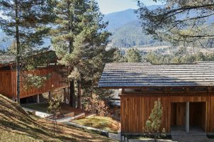 bhutan-six-senses-bumthang-bawa-tours-travel-Lodge-Suite-Exterior