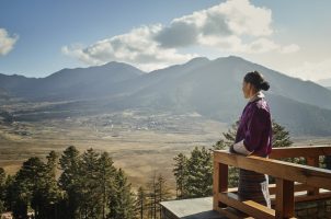 bhutan-six-senses-gangtey-bawa-tours-travel-Host_looking_into_valley