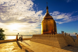Myanmar - Pagoda Bagan
