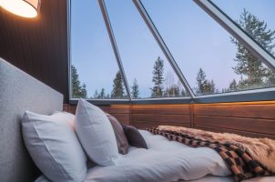 finnland-Reindeer-Manor-bawa-tours-travel-Aurora-Glass-Suites
