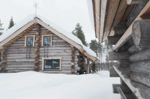 finnland-Reindeer-Manor-bawa-tours-travel-Reindeer-Manor-Villa-facade
