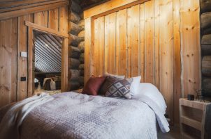 finnland-Reindeer-Manor-bawa-tours-travel-Reindeer-Manor-Villa_Loft-Bedroom