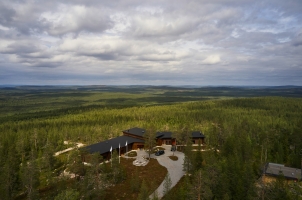 OCTOLA Lodge - Summertime