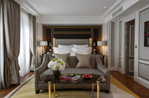 Rosewood Hotel de Crillon - Grand Premier Room