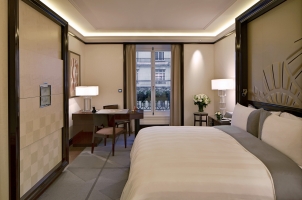 The Peninsula Paris - Superior Room