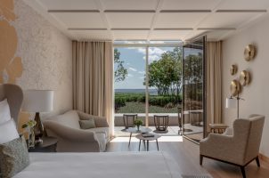france-royal-champagne-bawa-tours-travel-Champagne-Garden-outside-view