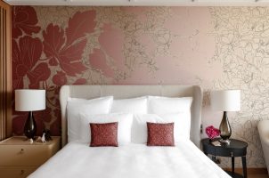 france-royal-champagne-bawa-tours-travel-Royal-Bedroom