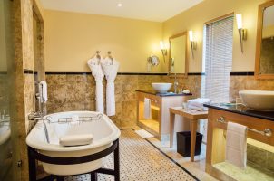 france-terre-blanche-hotel-spa-golf-resort-bawa-tours-travel-Villas-Premier-1