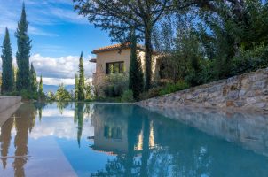 Euphoria Retreat - Outdoor Pool