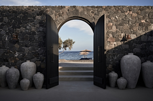 Istoria Santorini - Entrance