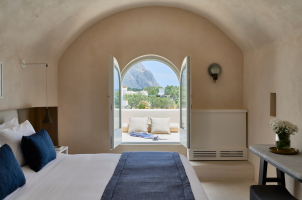 Istoria Santorini - Rakonto Suite