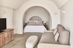 Mystique Santorini - 2 Senses Bedroom