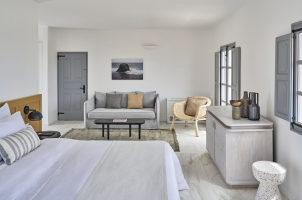 Vedema Santorini - Dorian Suite