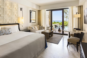 The Romanos Costa Navarino - Premium Bedroom