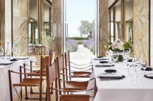 Amanzoe - Event hosting