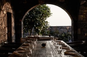 CANAVES-EPITOME-Restaurant-Bar3