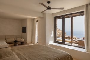 Gundari Folegandros || Greece