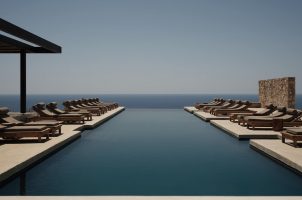 greece-gundari-folegandros-bawa-tours-travel-gundari-pool