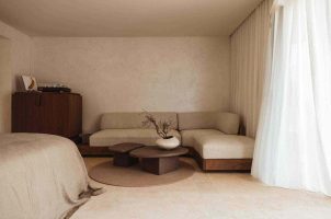 greece-gundari-folegandros-bawa-tours-travel-room-1