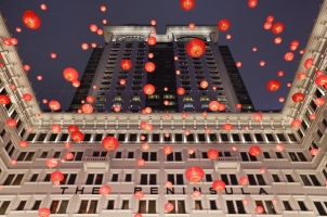 The Peninsula Hong Kong - decoration at the hotel