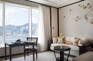 The Peninsula Hong Kong- Grand Deluxe Harbour View Room
