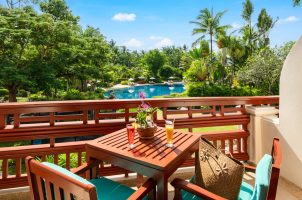thailand-koh-samui-santiburi-bawa-tours-travel-duplex-suite-balcony