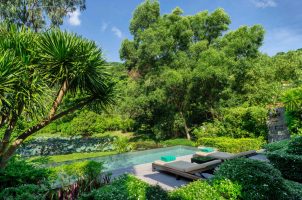 vietnam-banyan-tree-lang-co-bawa-tours-travel-lagoon-pool-villa-private-iInfinity-pool-4