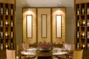 Aman-I-Khas - Dining Tent Setting