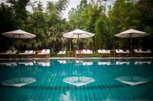 India - Ananda in the Himalayas - Pool Area
