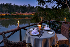 india-the-evolve-back-coorg-bawa-tours-travel-by-the-lake-DeckDining