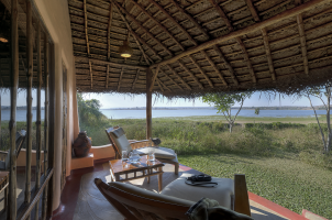 india-the-evolve-back-kuruba-safari-lodge-bawa-tours-travel-Pool-Hut-Sitout