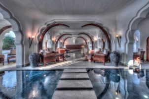 india-the-evolve-back-kamalapura-palace-bawa-tours-travel-bar