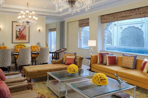 india-leela-palace-jaipur-bawa-tours-travel-Maharaja-Suite