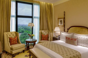 india-leela-palace-new-delhi-bawa-tours-travel-Grand-Suite-with-Plunge-Pool