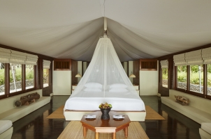 Amanwana - Tent interior
