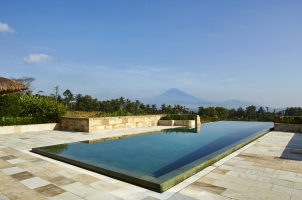 Amanjiwo - Dalem jiwo Suite pool view