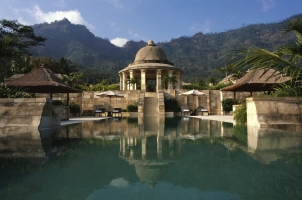 Amanjiwo - Dalem Jiwo Suite pool
