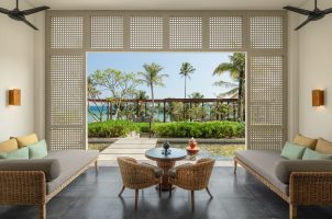 The-Sira-Bawa-Tours-Travel-Lombok-Suite-Balcony